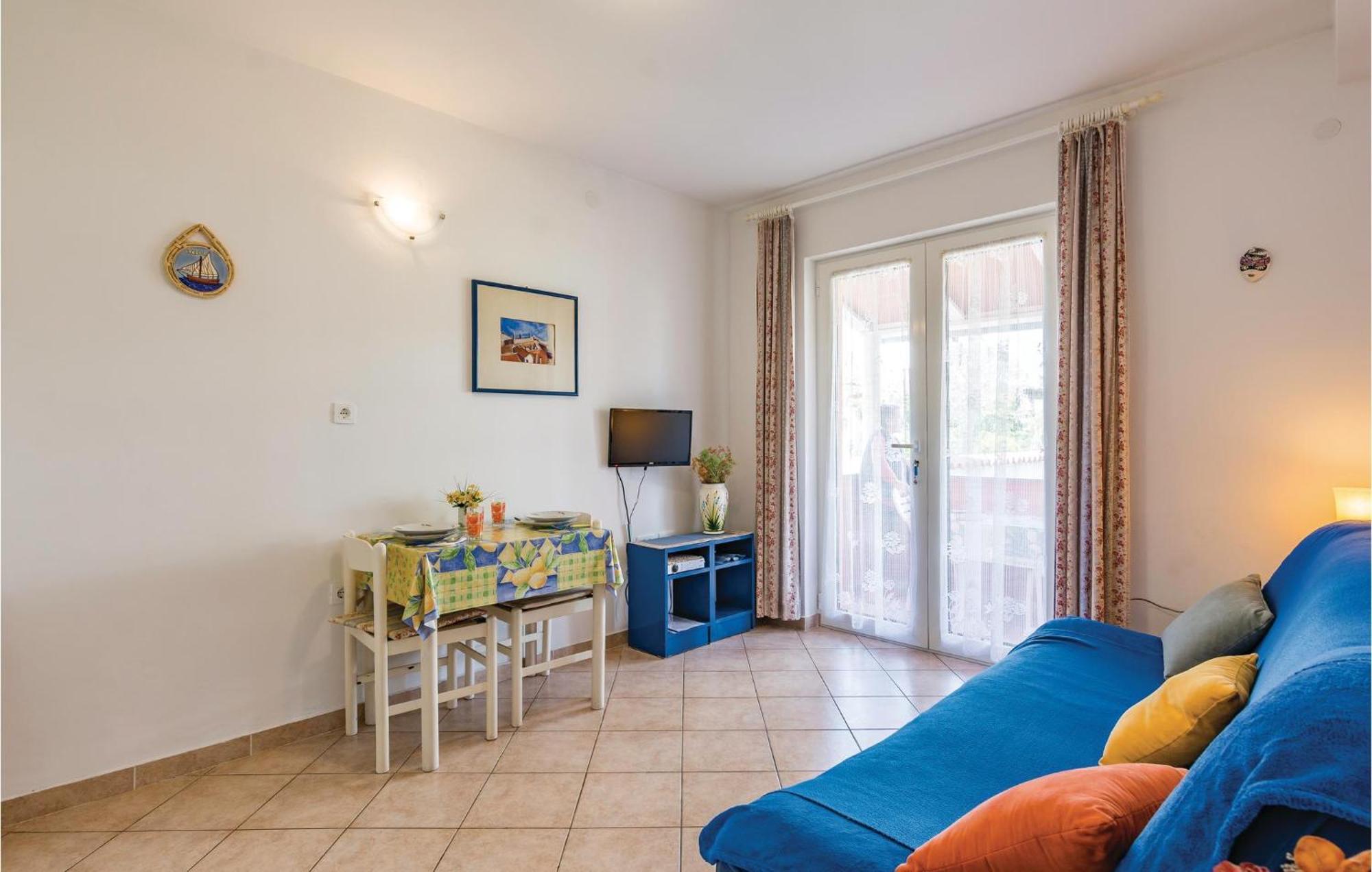 1 Bedroom Lovely Apartment In Rovinj Eksteriør billede