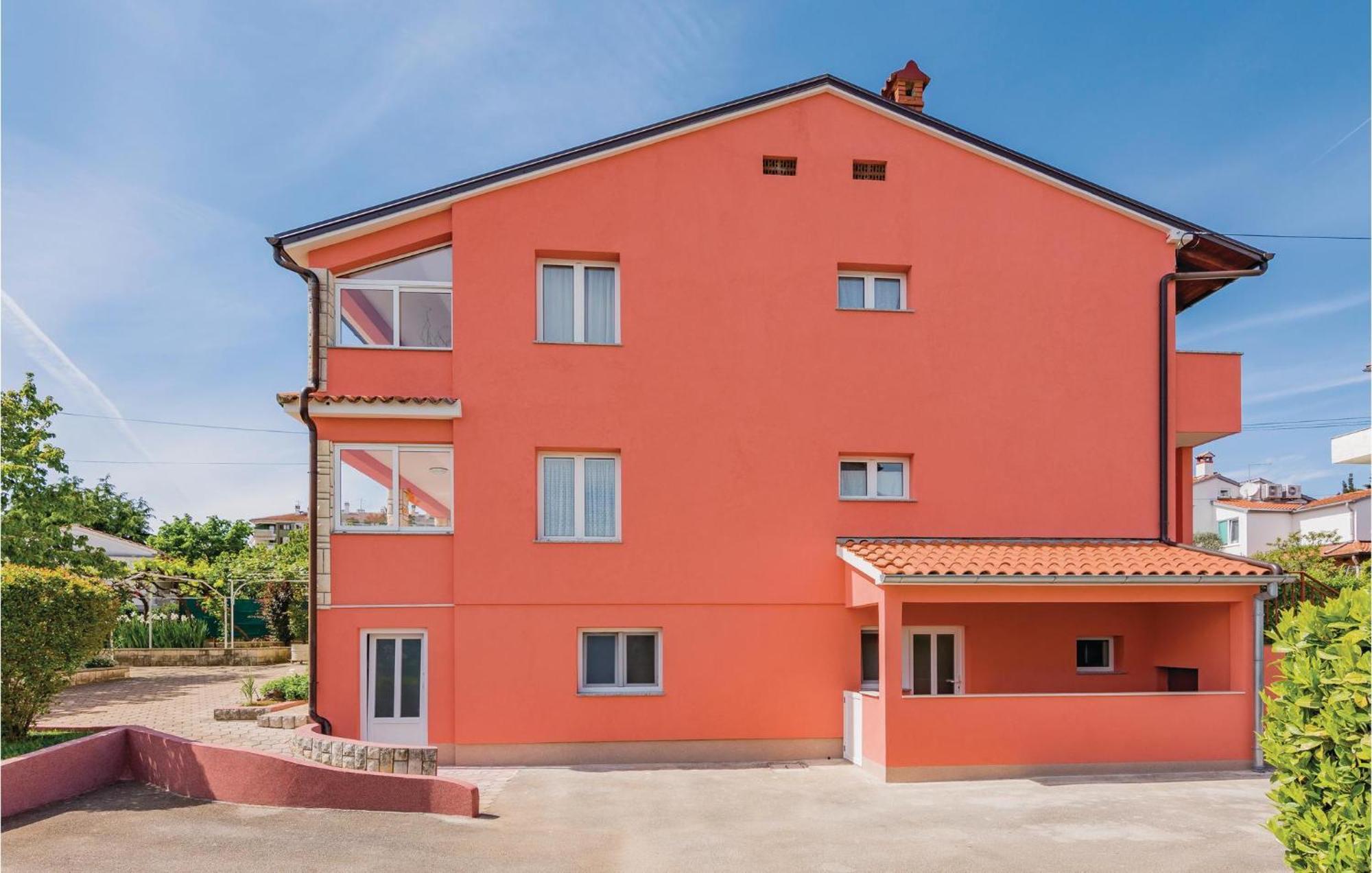 1 Bedroom Lovely Apartment In Rovinj Eksteriør billede